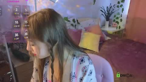Lily online show from 09.17.25