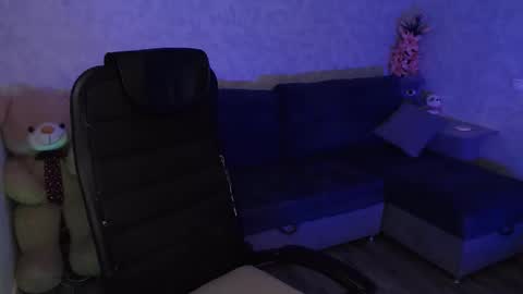 lily_baker_ online show from 01.18.26