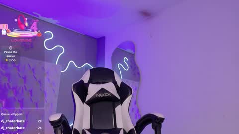 Lily online show from 11.19.25