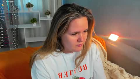 Lily online show from 03.16.26