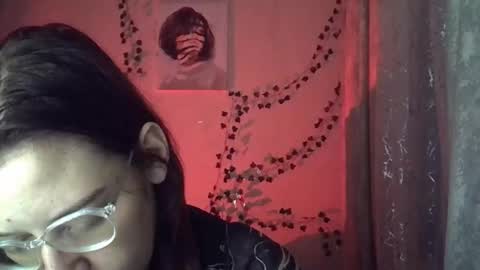 lily_ember online show from 10.21.25