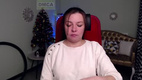 Lily online show from 12.27.24
