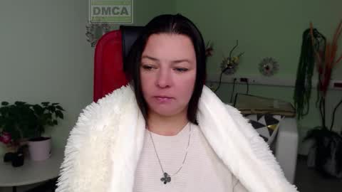 Lily online show from 09.26.25