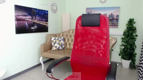 Lily online show from 02.26.26