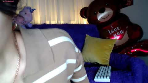 Lily Litle online show from 02.13.25