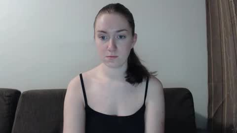 Snapshot of lily_love_x chatting on 12.22.24 lily_love_x online show from 12.22.24