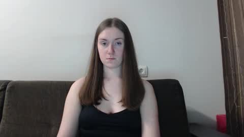 Snapshot of lily_love_x chatting on 01.06.25 lily_love_x online show from 01.06.25