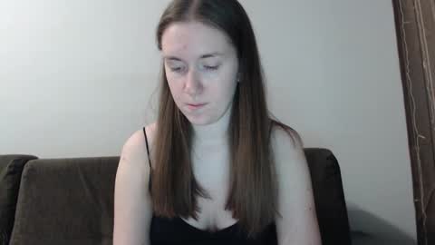 Snapshot of lily_love_x chatting on 01.14.25 lily_love_x online show from 01.14.25
