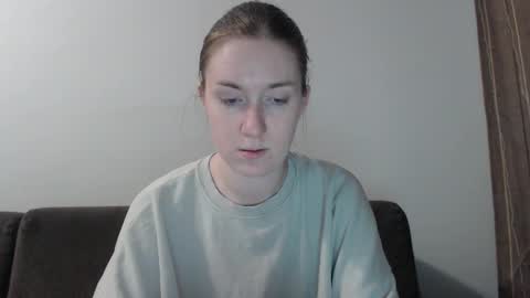 Snapshot of lily_love_x chatting on 03.05.25 lily_love_x online show from 03.05.25