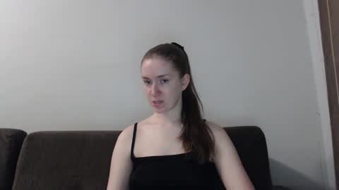 Snapshot of lily_love_x chatting on 09.11.25 lily_love_x online show from 09.11.25
