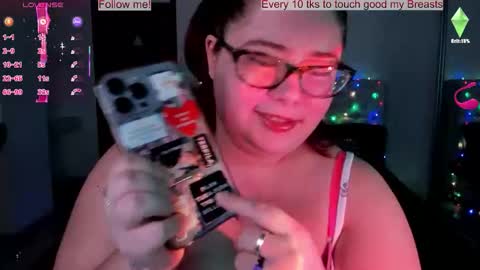 Snapshot of lily_lu_one chatting on 10.04.25 Elina online show from 10.04.25