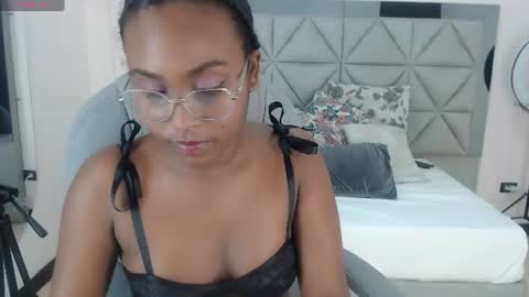 Snapshot of lily_mendoza chatting on 06.16.26 lily_mendoza online show from 06.16.26