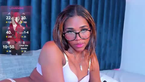 Lily Miiller online show from 01.21.25