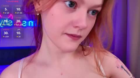 Snapshot of lily_mio chatting on 06.19.26 Im Lily online show from 06.19.26