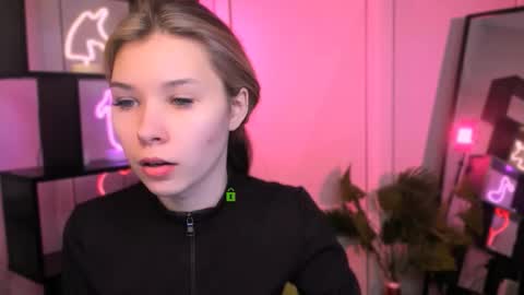 Lily online show from 12.01.25