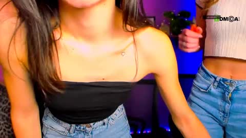 Lily online show from 04.15.26