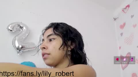 Lily Roberts online show from 09.13.25