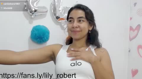 Lily Roberts online show from 09.15.25