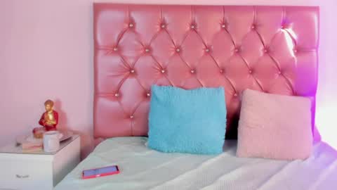 lily_rose0 online show from 04.08.26