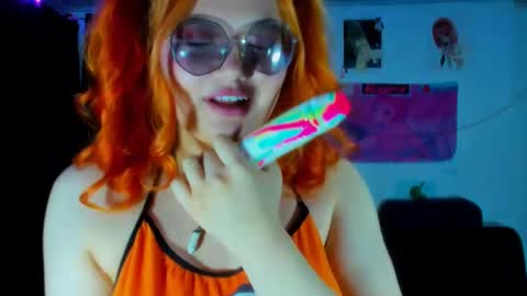 Snapshot of lily_stone04 chatting on 12.05.24 lily_stone04 online show from 12.05.24