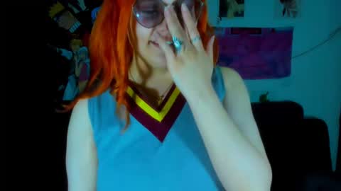 Snapshot of lily_stone04 chatting on 01.04.25 lily_stone04 online show from 01.04.25
