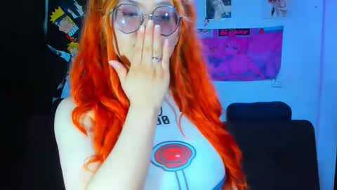 Snapshot of lily_stone04 chatting on 10.30.25 lily_stone04 online show from 10.30.25