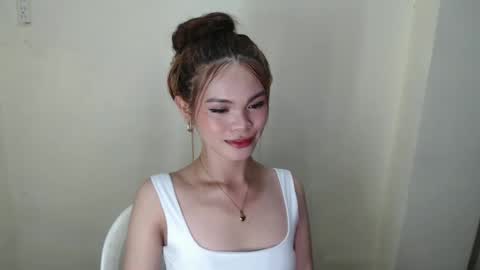 Youre pleasure Lily online show from 12.18.24
