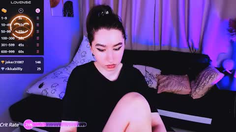 LILY online show from 02.20.25