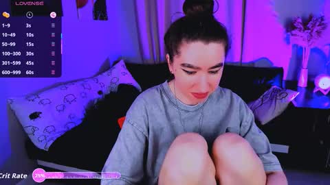 LILY online show from 10.08.25