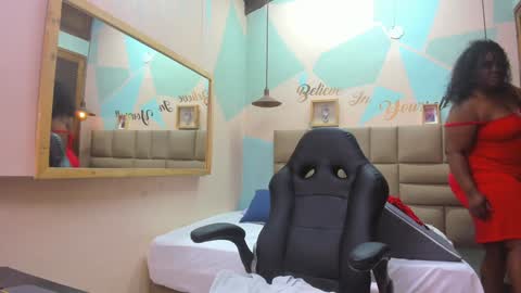 Lily online show from 01.28.25