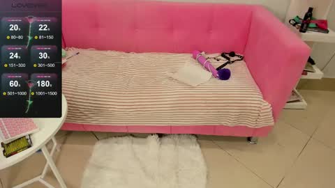 Snapshot of lilybrilly chatting on 03.10.25 Lily online show from 03.10.25