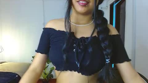 CALL ME   L I L Y   online show from 10.03.25