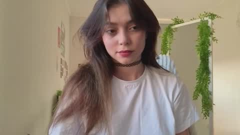 Lily   online show from 09.10.25