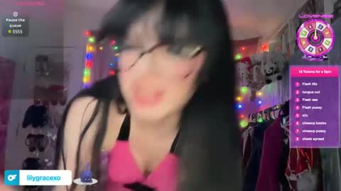 Lily Grace online show from 03.04.26