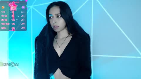 Snapshot of lilylouisee_ chatting on 02.09.26 Liliana louise online show from 02.09.26