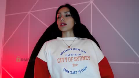 Snapshot of lilylouisee_ chatting on 02.14.26 Liliana louise online show from 02.14.26