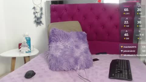 Lili online show from 12.28.24