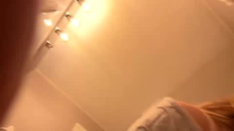 LilyMae online show from 12.22.24