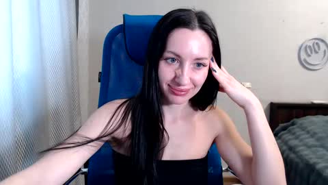 Lily online show from 12.12.24