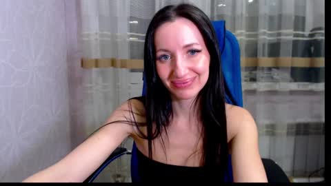 Lily online show from 01.25.25