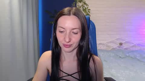 Lily online show from 09.13.25