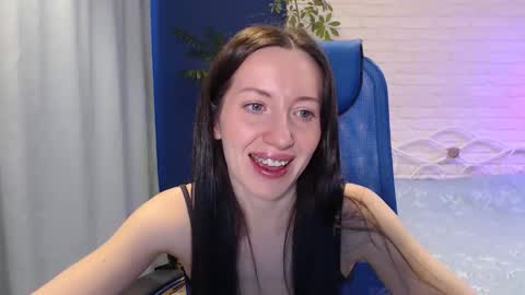 Lily online show from 09.14.25