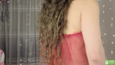 You can call me Li ... online show from 03.17.26