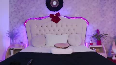 Snapshot of lilyrose_ chatting on 12.24.24      online show from 12.24.24