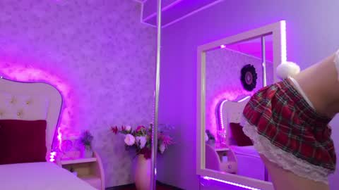      online show from 04.02.26