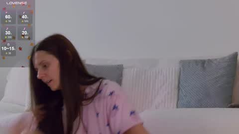 Lily online show from 11.08.25