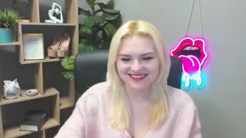 Snapshot of lilysweetxo chatting on 03.26.26 Lily online show from 03.26.26
