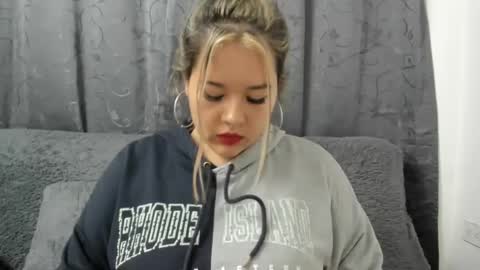 Lina Browm online show from 01.23.25