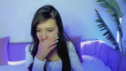 Snapshot of lina_brownie chatting on 01.09.25 Lina online show from 01.09.25