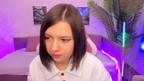 Snapshot of lina_brownie chatting on 02.11.25 Lina online show from 02.11.25